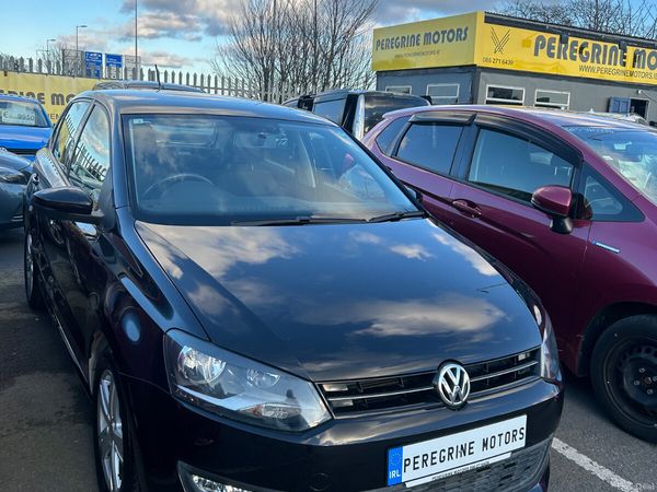 Volkswagen Polo Hatchback, Petrol, 2014, Black