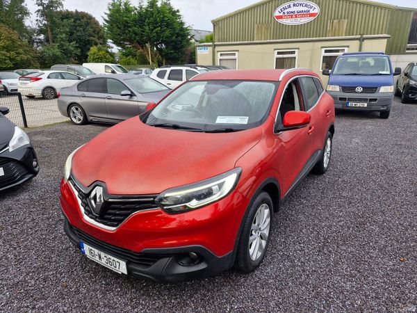 Renault Kadjar SUV, Diesel, 2016, Red