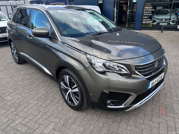Peugeot 5008 MPV, Diesel, 2019, Grey