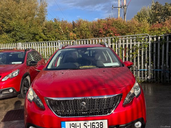 Peugeot 2008 Estate, Petrol, 2019, Red