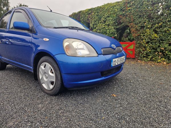 Toyota Yaris Hatchback, Petrol, 2002, Blue