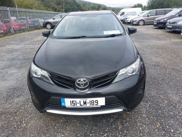 Toyota Auris Hatchback, Diesel, 2015, Black