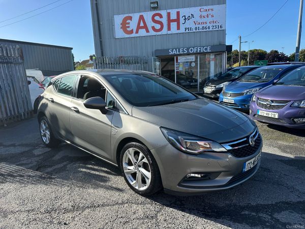 Vauxhall Astra Hatchback, Diesel, 2017, Grey
