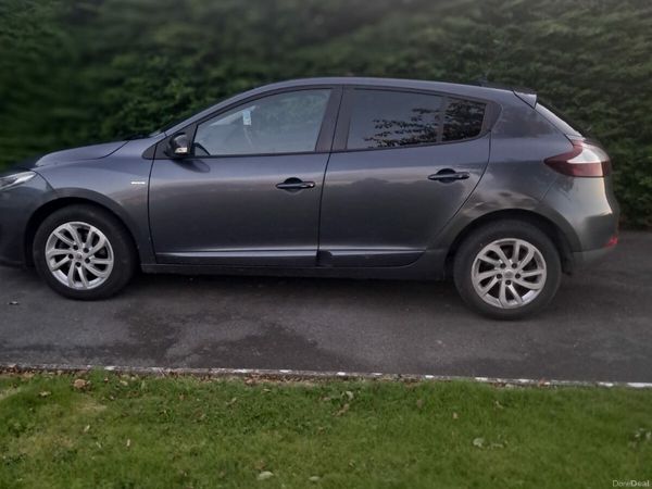 Renault Megane Hatchback, Diesel, 2015, Grey