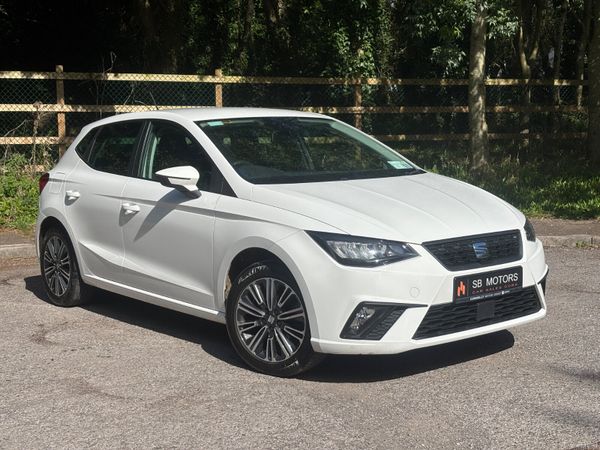 SEAT Ibiza Hatchback, Petrol, 2022, White