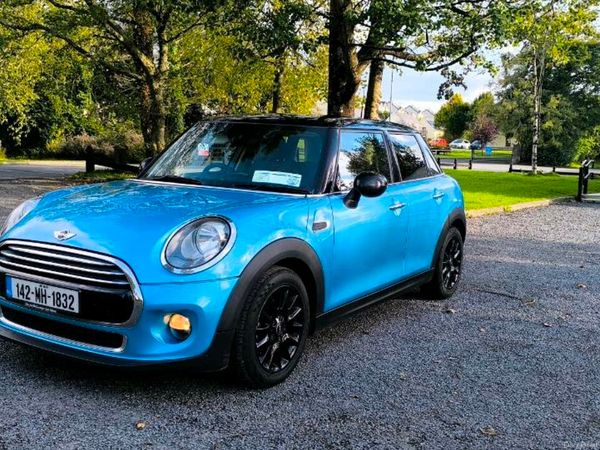 Mini Cooper Hatchback, Diesel, 2014, Blue