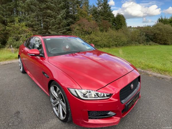 Jaguar XE Saloon, Diesel, 2016, Red