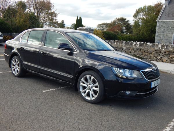 Skoda Superb Saloon, Diesel, 2015, Black