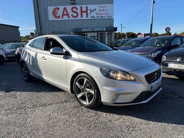Volvo V40 Hatchback, Diesel, 2014, Silver