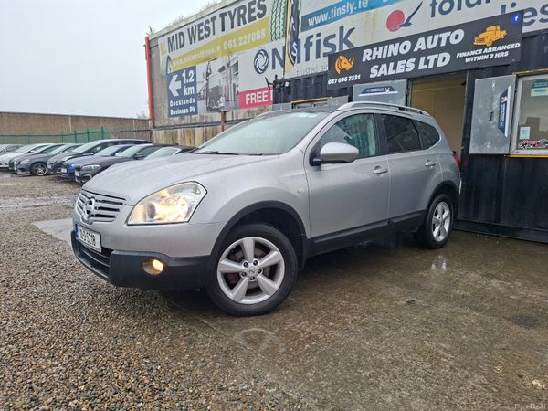 Nissan Qashqai+2 Hatchback, Diesel, 2010, Silver