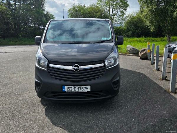 Opel Vivaro Van, Diesel, 2015, Black