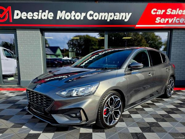 Ford Focus Hatchback, Diesel, 2020, Grey