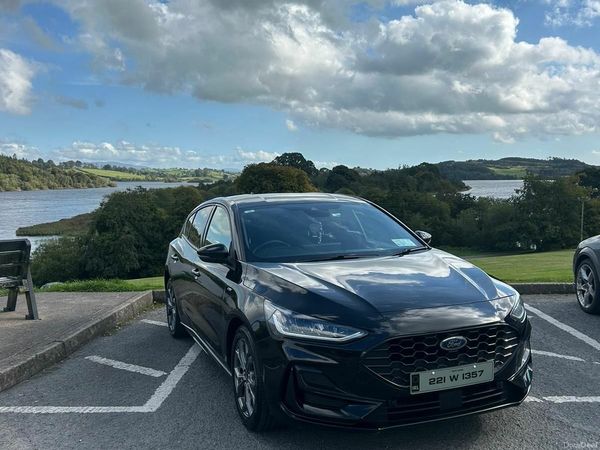 Ford Focus Hatchback, Petrol, 2022, Black