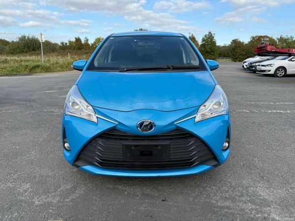 Toyota Vitz Hatchback, Petrol, 2017, Blue
