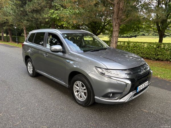 Mitsubishi Outlander SUV, Petrol Plug-in Hybrid, 2020, Grey