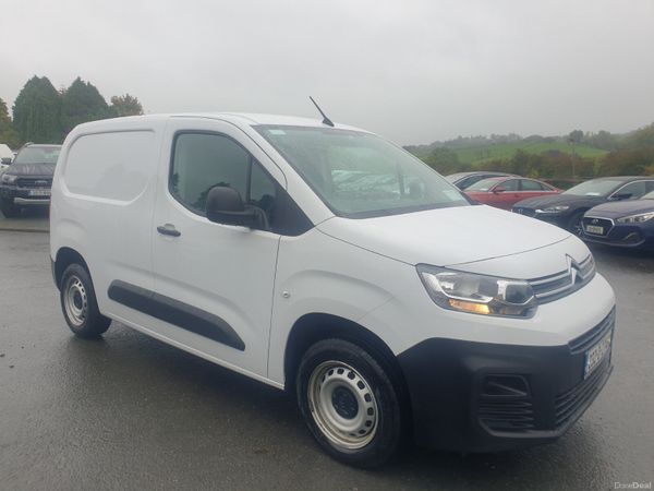Citroen Berlingo MPV, Diesel, 2023, White