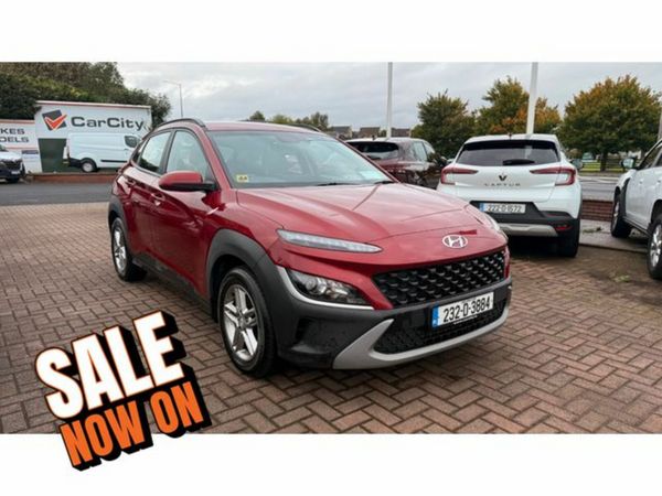 Hyundai KONA MPV, Petrol, 2023, Red