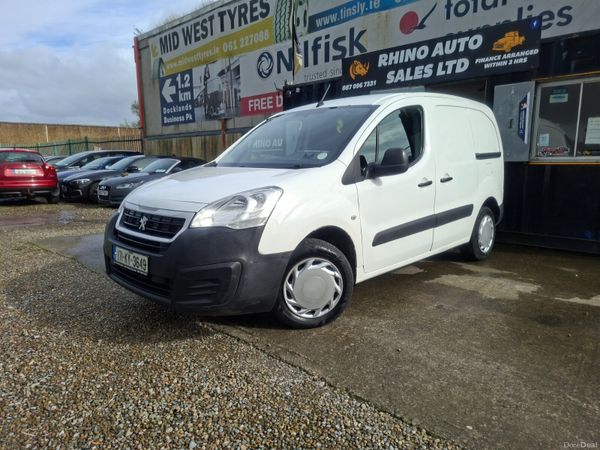 Peugeot Partner MPV, Diesel, 2017, White
