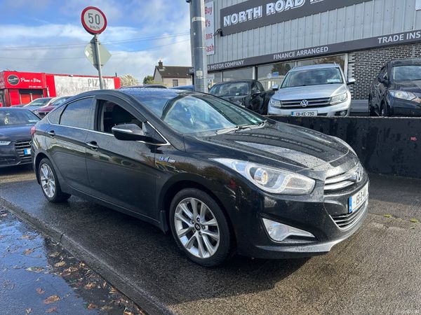 Hyundai i40 Saloon, Diesel, 2015, Black