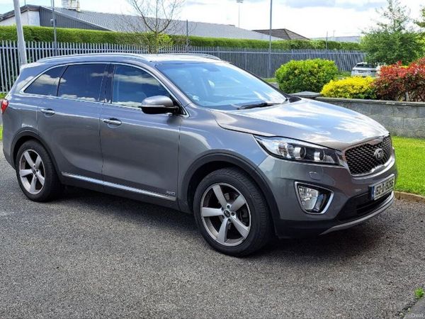 Kia Sorento SUV, Diesel, 2015, Grey