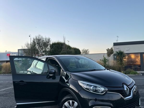 Renault Captur Hatchback, Diesel, 2013, Black