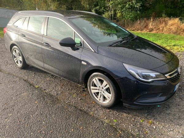 Vauxhall Astra Estate, Diesel, 2017, Blue