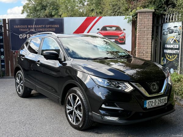 Nissan Qashqai SUV, Diesel, 2017, Black