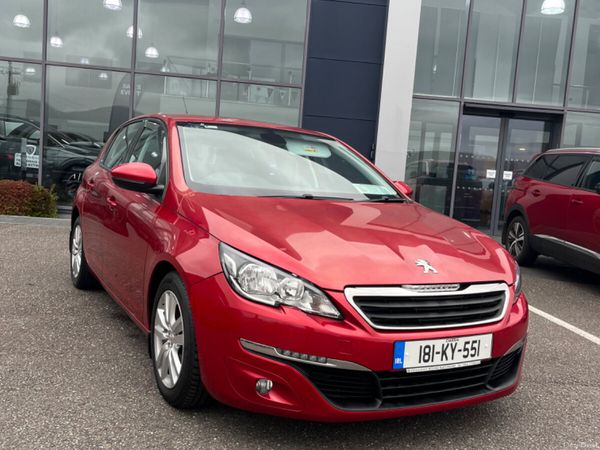 Peugeot 308 Hatchback, Diesel, 2018, Red