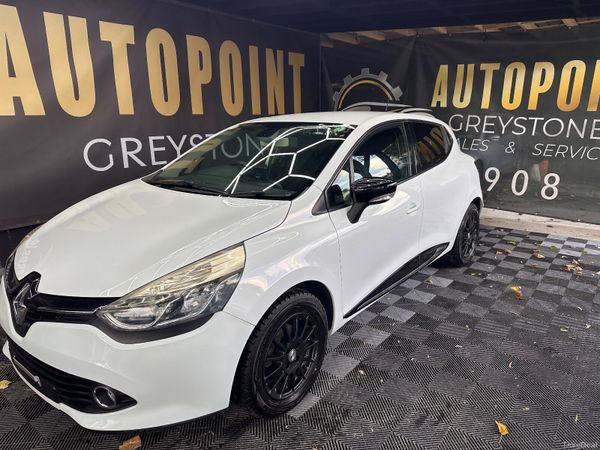 Renault Clio Hatchback, Petrol, 2017, White