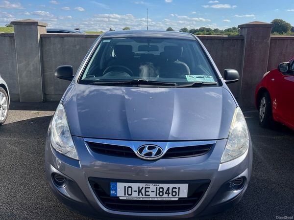Hyundai i20 Hatchback, Petrol, 2010, Grey