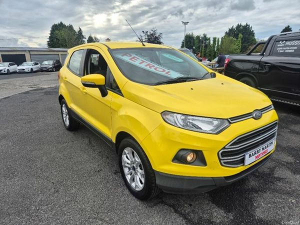 Ford EcoSport Hatchback, Petrol, 2017, Yellow
