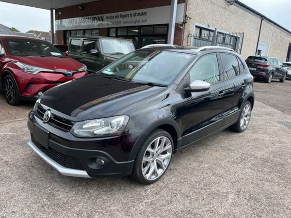 Volkswagen Polo Hatchback, Petrol, 2016, Black