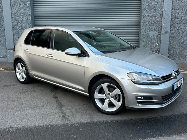 Volkswagen Golf Hatchback, Petrol, 2017, Silver