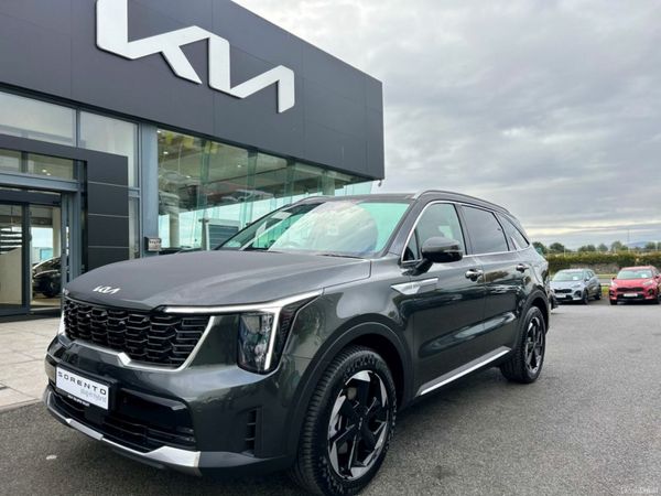 Kia Sorento SUV, Petrol Plug-in Hybrid, 2026, Grey