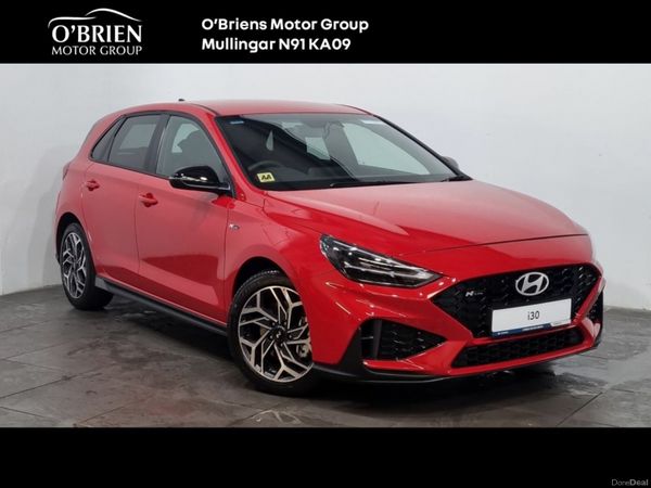 Hyundai i30 Hatchback, Petrol, 2025, Red
