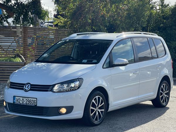Volkswagen Touran MPV, Petrol, 2014, White