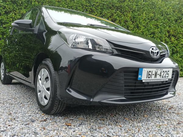 Toyota Yaris Hatchback, Petrol, 2016, Black