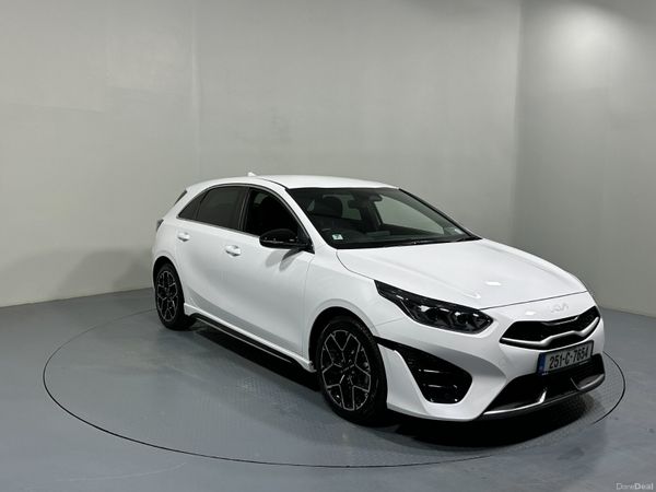 Kia Ceed Hatchback, Petrol, 2025, White