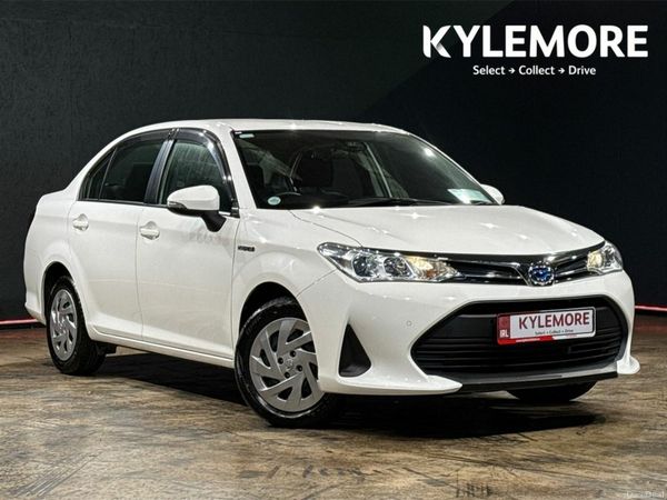 Toyota Corolla Saloon, Petrol Hybrid, 2019, White