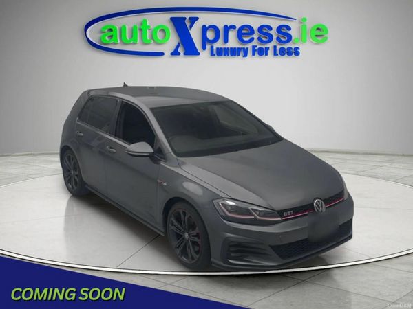 Volkswagen Golf Hatchback, Petrol, 2019, Grey