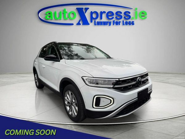Volkswagen T-Roc SUV, Diesel, 2023, White