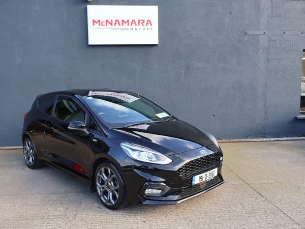 Ford Fiesta Hatchback, Petrol, 2019, Black
