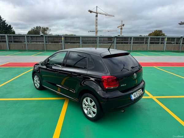 Volkswagen Polo Hatchback, Petrol, 2014, Black