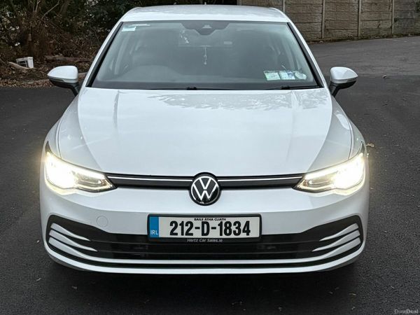 Volkswagen Golf Estate, Petrol, 2021, White