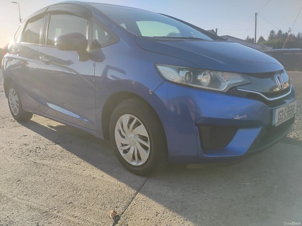 Honda Fit Hatchback, Petrol, 2013, Blue