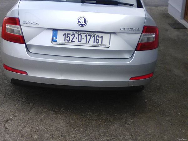 Skoda Octavia Saloon, Diesel, 2015, Silver