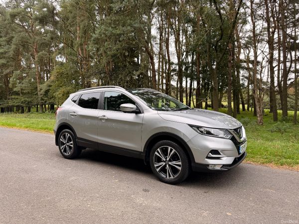 Nissan Qashqai MPV, Petrol, 2019, Grey