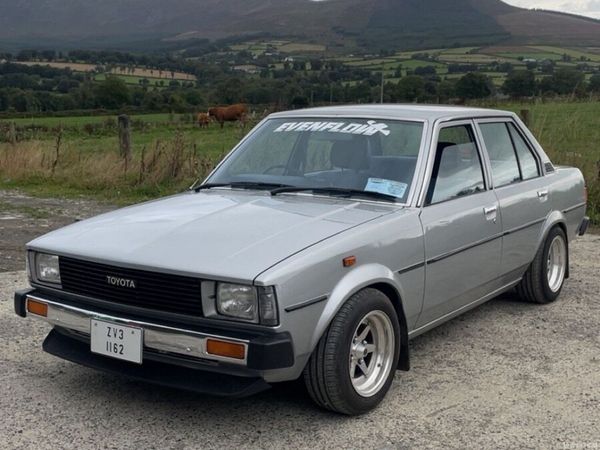 Toyota Corolla Saloon, Petrol, 1980, Silver