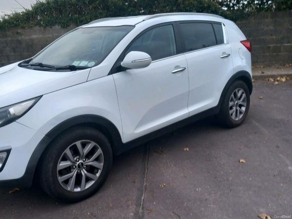 Kia Sportage SUV, Diesel, 2015, White