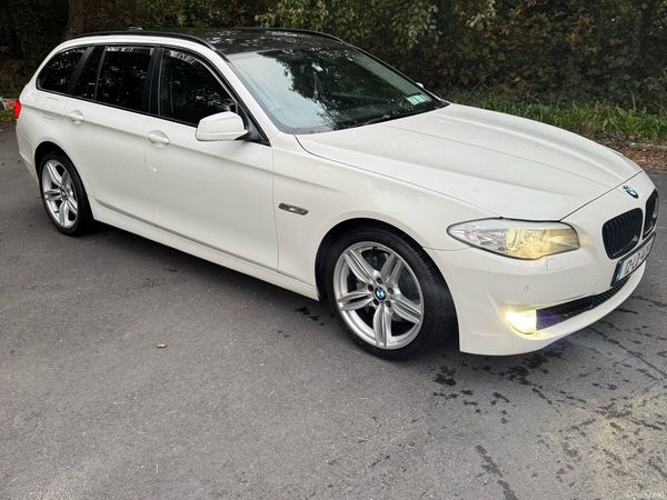BMW 5-Series Estate, Diesel, 2012, White